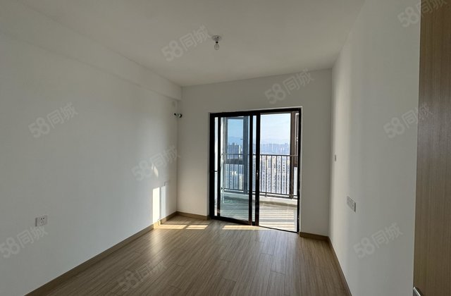 中骏柏景湾3室2厅103㎡87万二手房图片