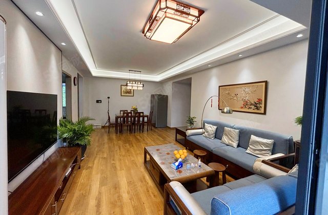 人居万新峰荟3室2厅136㎡165万二手房图片