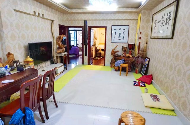 翡翠城4室2厅131㎡145万二手房图片