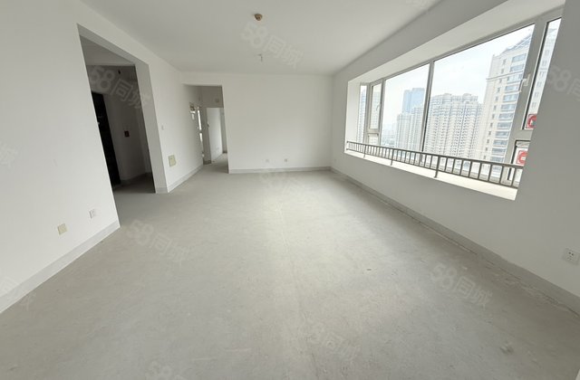 昌润莲城！莲湖新城！边户！新房未住！电梯  的楼层！可议价