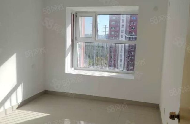 白庄丽湾花园 南北通透 地暖房 公摊小 随时看房
