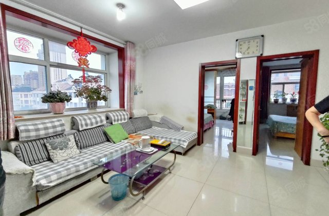 46.9万  锦绣花园，非顶，边户 免大税，东昌东 外国语