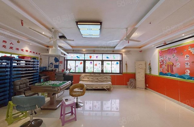 东昌府区，  公司家属院，一层带一百平院，全明格局，看房方便