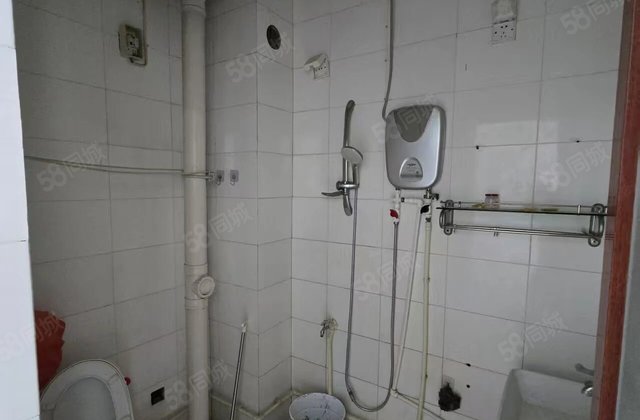 区妇幼 江南公寓 电梯房 中间楼层 采光好 停车方便 免大税