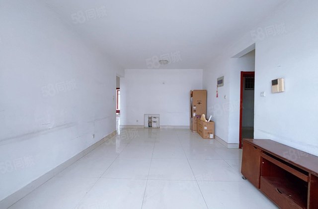 开发区 英才小区 两室可隔三室 送车位储藏室免大税看房有钥匙