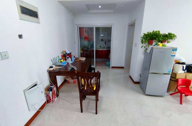 东方新天地(西区)2室2厅90.3㎡60万二手房图片