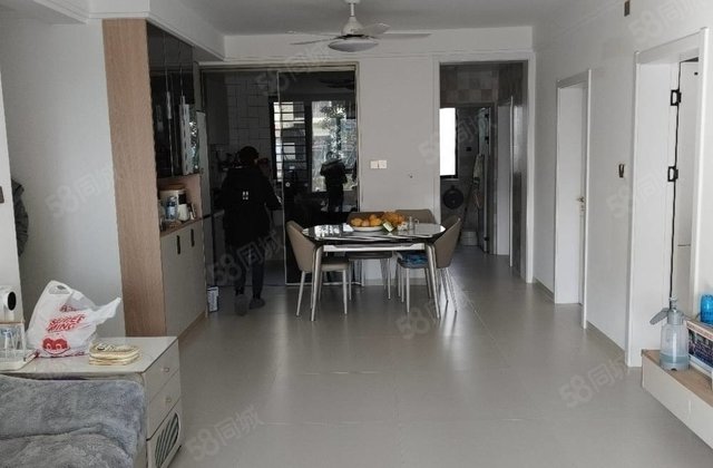 国兴玥珑湾4室2厅124㎡65万二手房图片