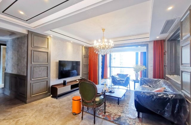 塔子山壹号4室2厅138㎡440万二手房图片