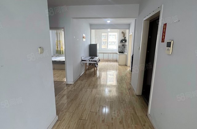 呼市第一医院住宅小区3室2厅128㎡90万二手房图片