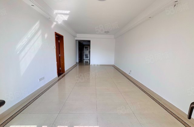 中海锦城3室2厅104.11㎡141万二手房图片