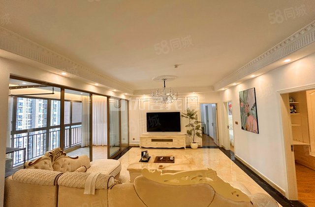 花果园M区3室2厅129.32㎡83.8万二手房图片