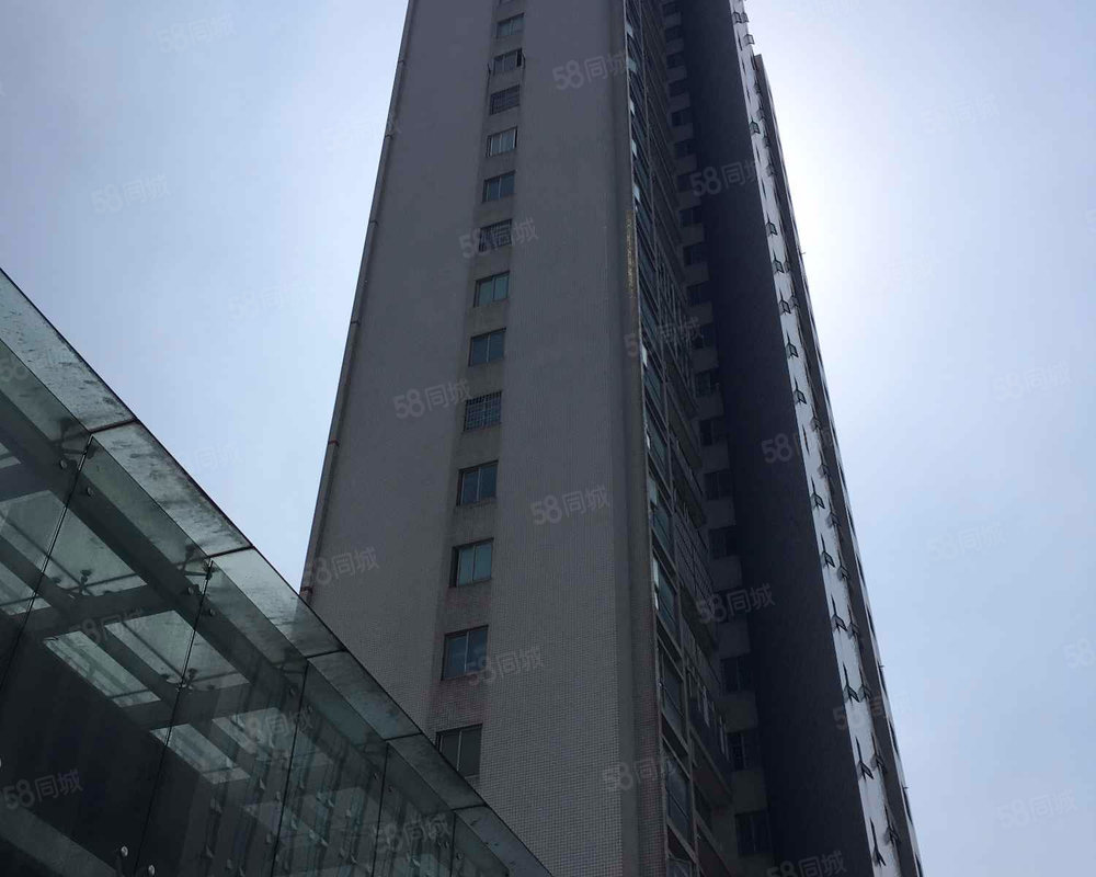 四季名门城市公寓内外环之间