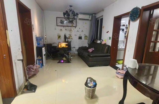 亭苑社区A区2室1厅70㎡128万二手房图片