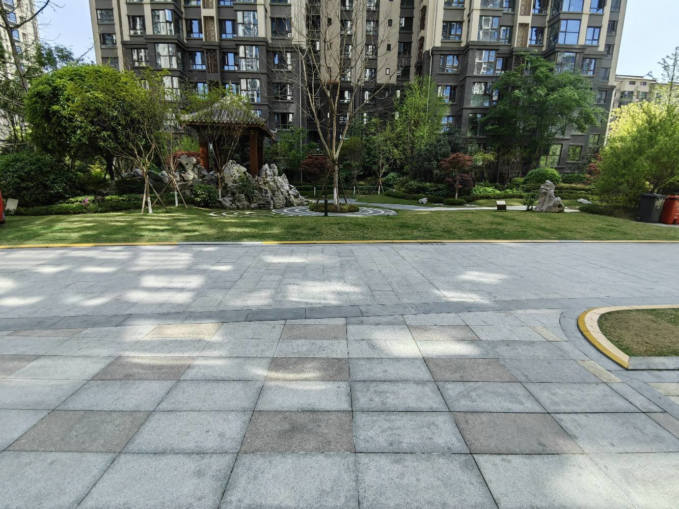 阳光1519云梦州3室2厅2卫120㎡南北105万