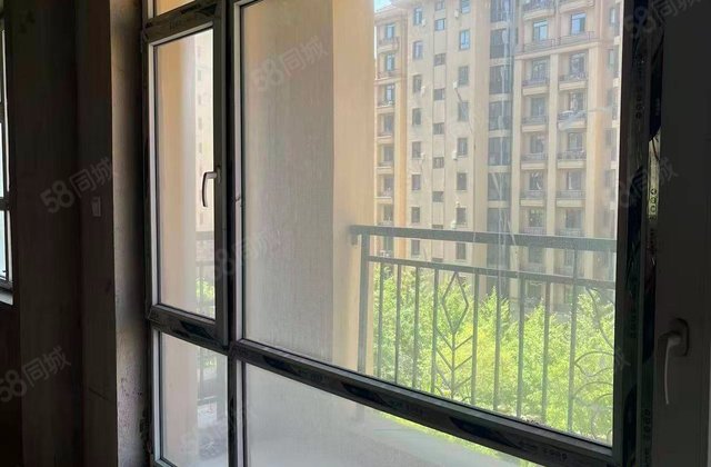 凤凰城2室2厅94.56㎡55万二手房图片