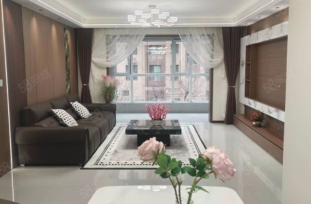 西山小区4室2厅145㎡88.8万二手房图片