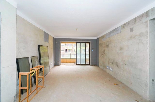 中航城国际社区(南区)4室2厅129.32㎡105万二手房图片