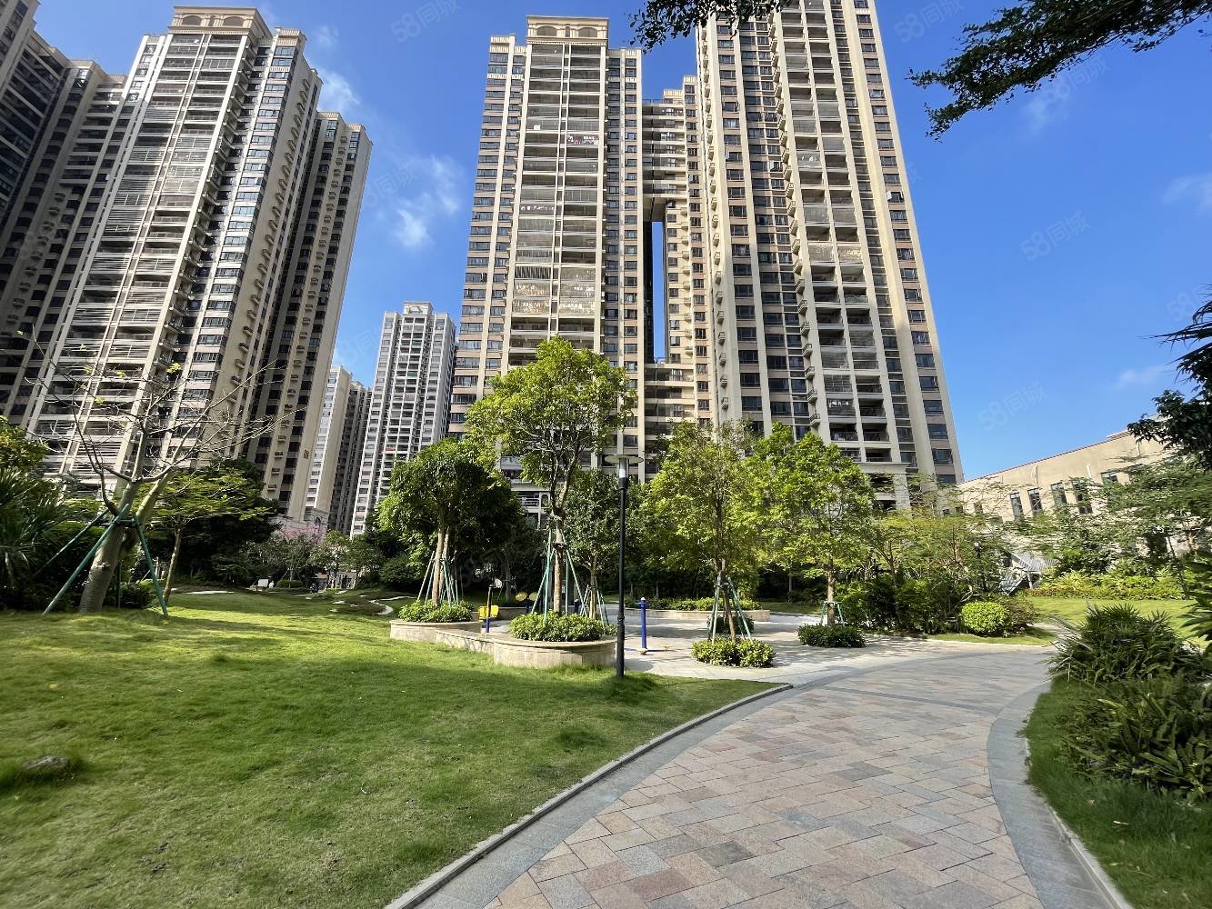 大三房采光好,全景花园,单价仅需8100,海东广场-湛江58同城