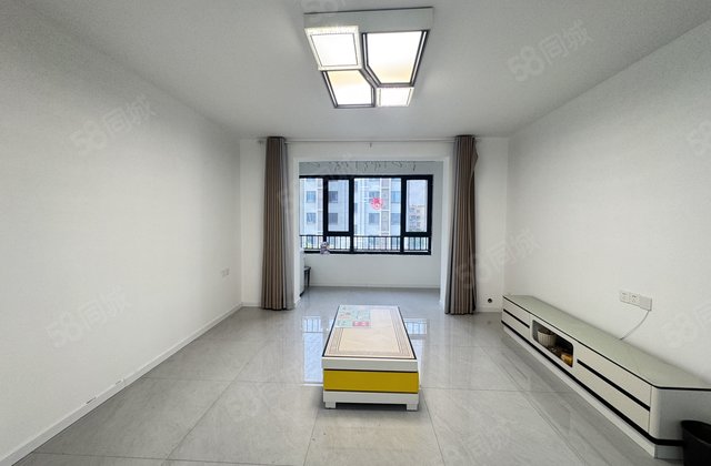 美的康德府3室2厅113㎡144万二手房图片