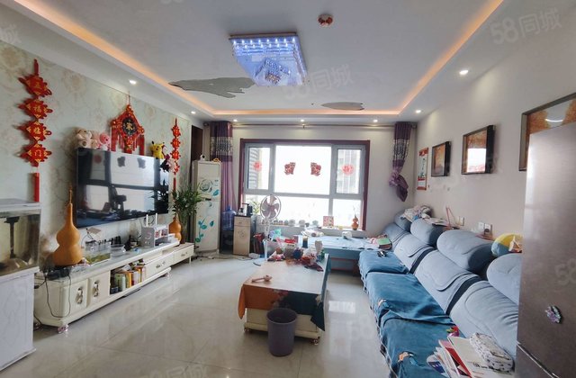 阿尔卡迪亚，精装修，带储藏室，三室两卫，房东急售