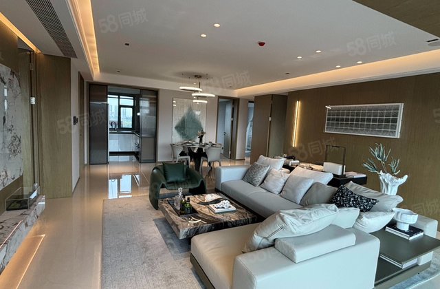 润地奥体世纪4室2厅165.2㎡135.1万二手房图片