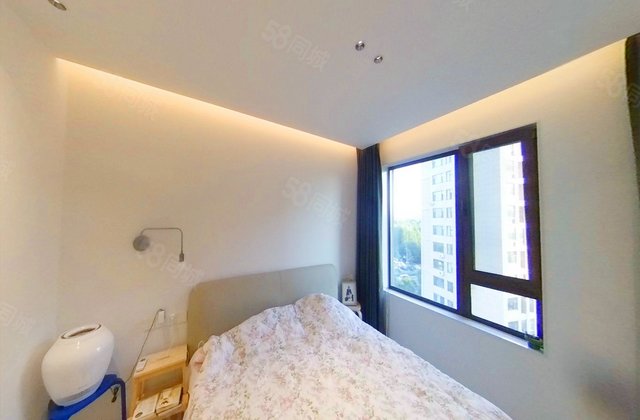 华润置地中央公园一期3室2厅96.16㎡142万二手房图片