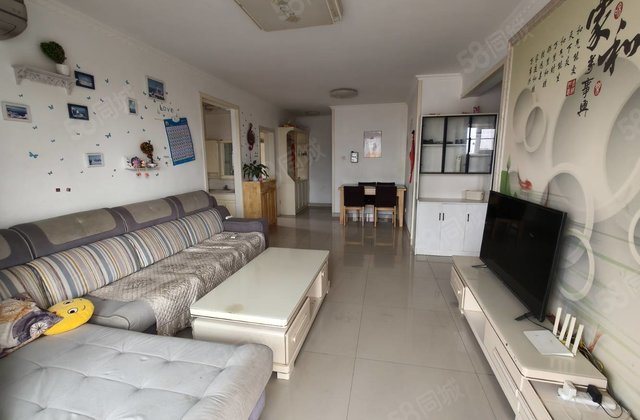 精装10楼 正规三室 七中 阿卡