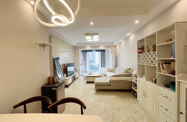 中海右岸(二期)3室2厅89.84㎡155万二手房图片