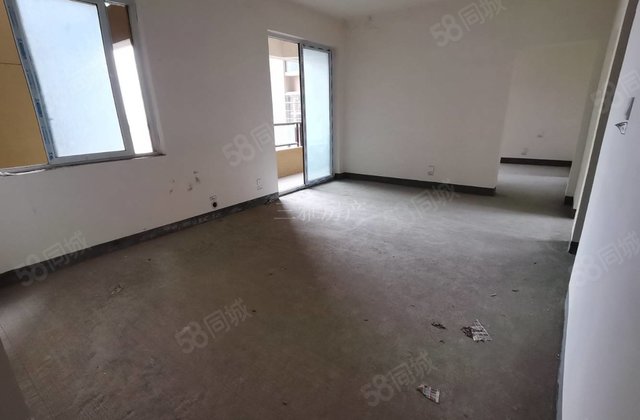 第一江岸3期3室2厅101㎡56万二手房图片