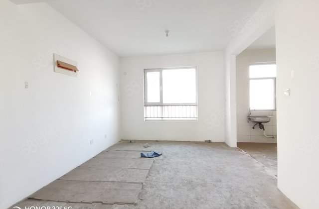 价急售 湖边真洋房 三叶草户型 纯毛坯 新房 有钥匙