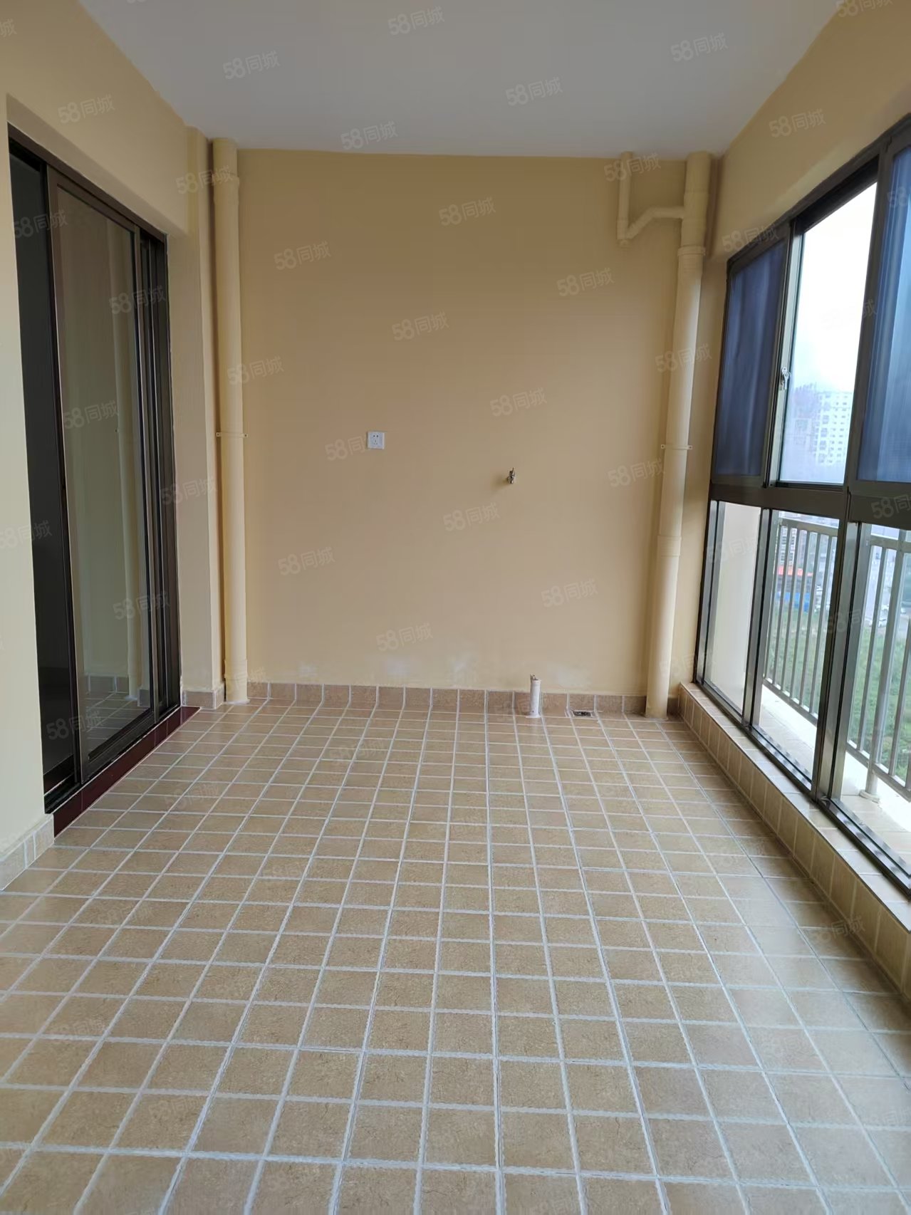 德盛南岛康城2室1厅1卫61.81㎡西南45万