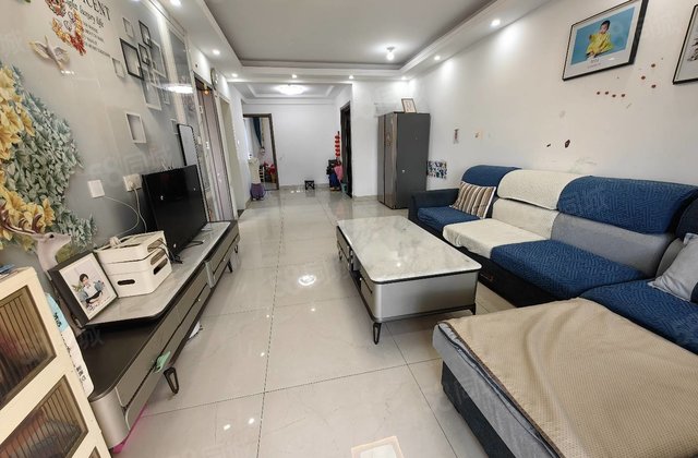 阿卡六期 带车位 刚交房3年 带新风系统 精装修随时看房3室