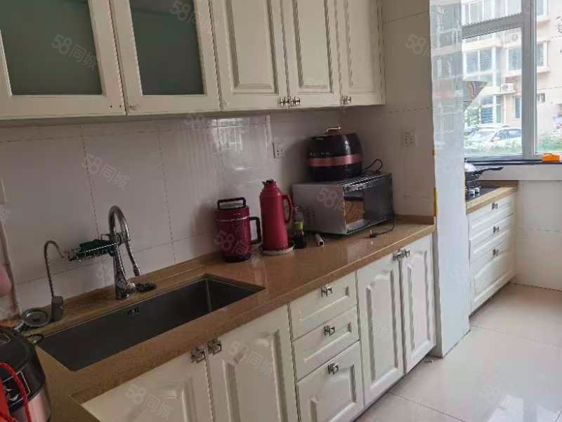 林蔭家園3室2廳2衛(wèi)129.1㎡南北228萬(wàn)