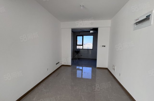 新出房源玖玺北区，一实验多功能厅，边户车储好楼层，看房有钥匙