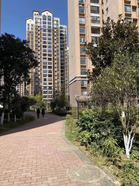 【10图】急售白云区米兰春天精装三房首付15万,利海米兰春天(三期)