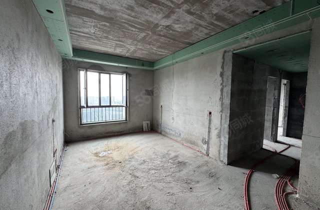 三巽公园里3室2厅1卫35㎡南29.8万