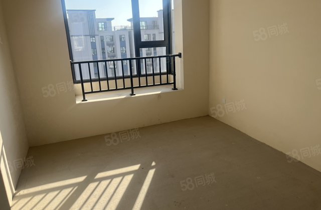 腾跃云境4室2厅140㎡128万二手房图片