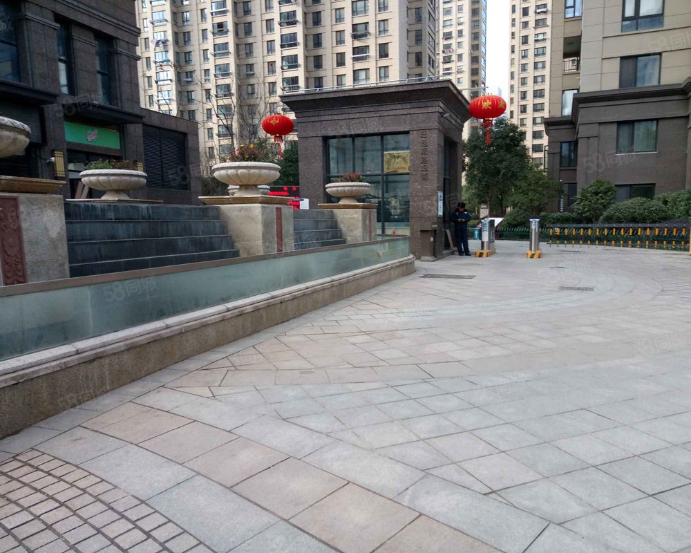 东港国际