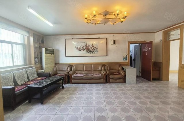 文轩 一中 外国语 二实验 区委家属院 龙山南区 三室朝阳