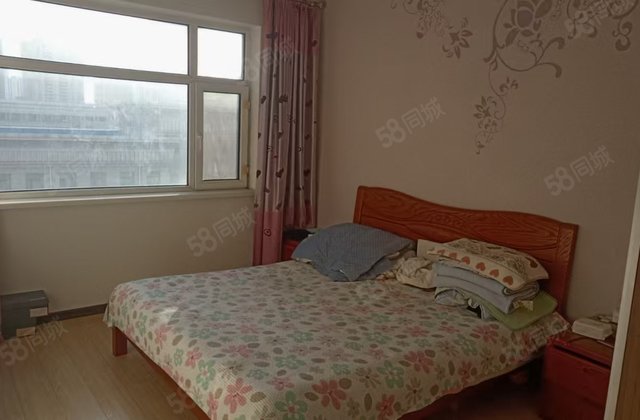 浦东新城2室2厅84.83㎡72万二手房图片