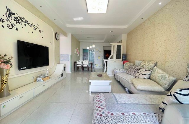 保利花园三期3室2厅113.86㎡230万二手房图片