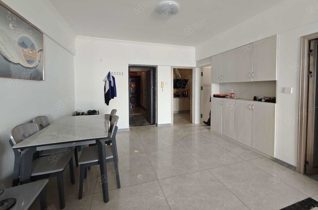 新苑名府2室2厅1卫94㎡南北40万