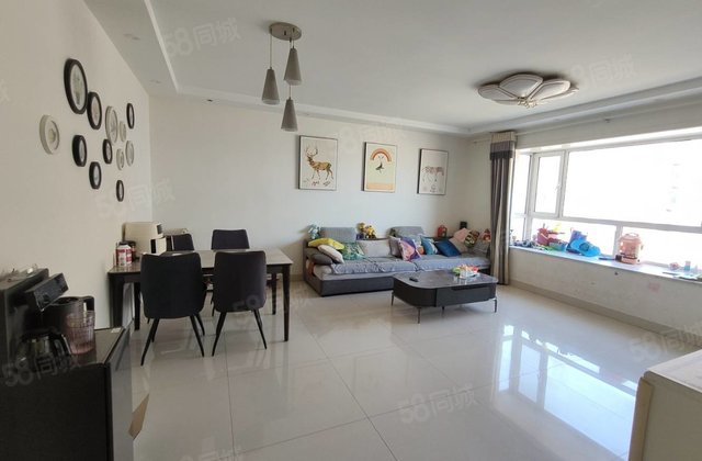 文轩本部 龙湾二期 带车位储藏室 三室朝阳 免大税