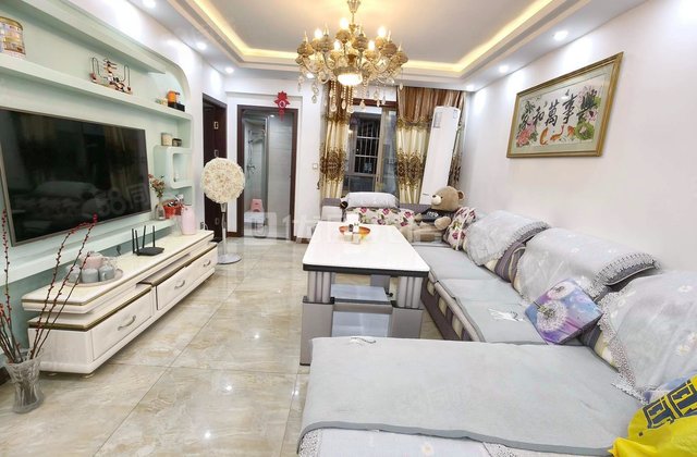 花果园T2区3室2厅96.86㎡60万二手房图片