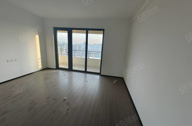 保利和府4室2厅144㎡112万二手房图片