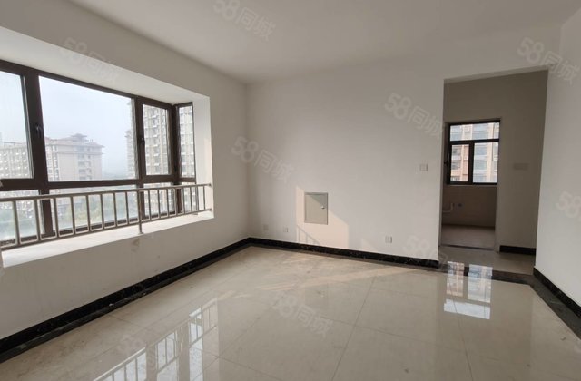 一实验中   距离很近 双卫 边户 小高层 孟达 B2