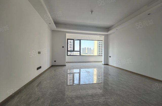 大唐玉湖印象4室2厅142.89㎡214万二手房图片