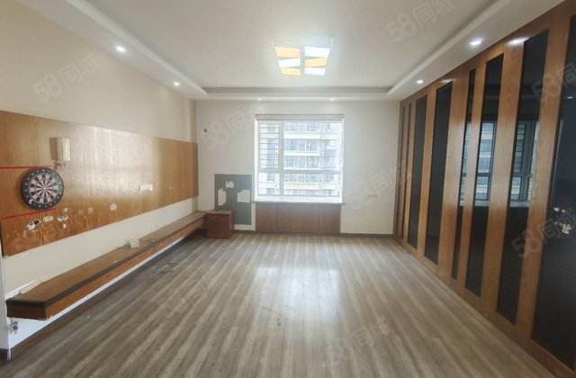 东昌东校西邻东昌丽都东边户小高层带车储免大税钥匙看房