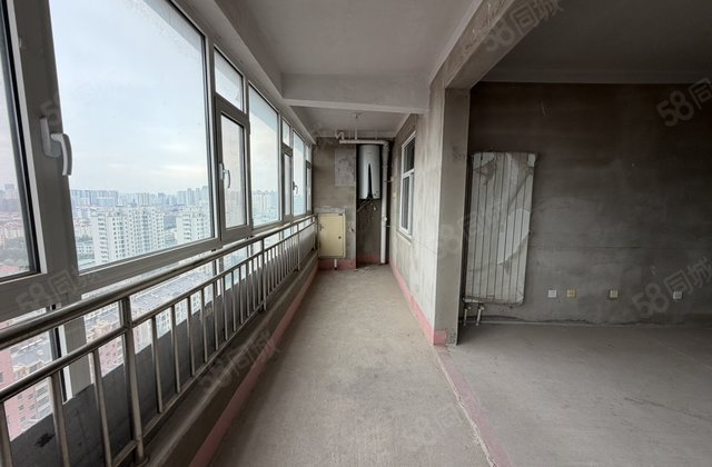 水景苑3室2厅162㎡118万二手房图片