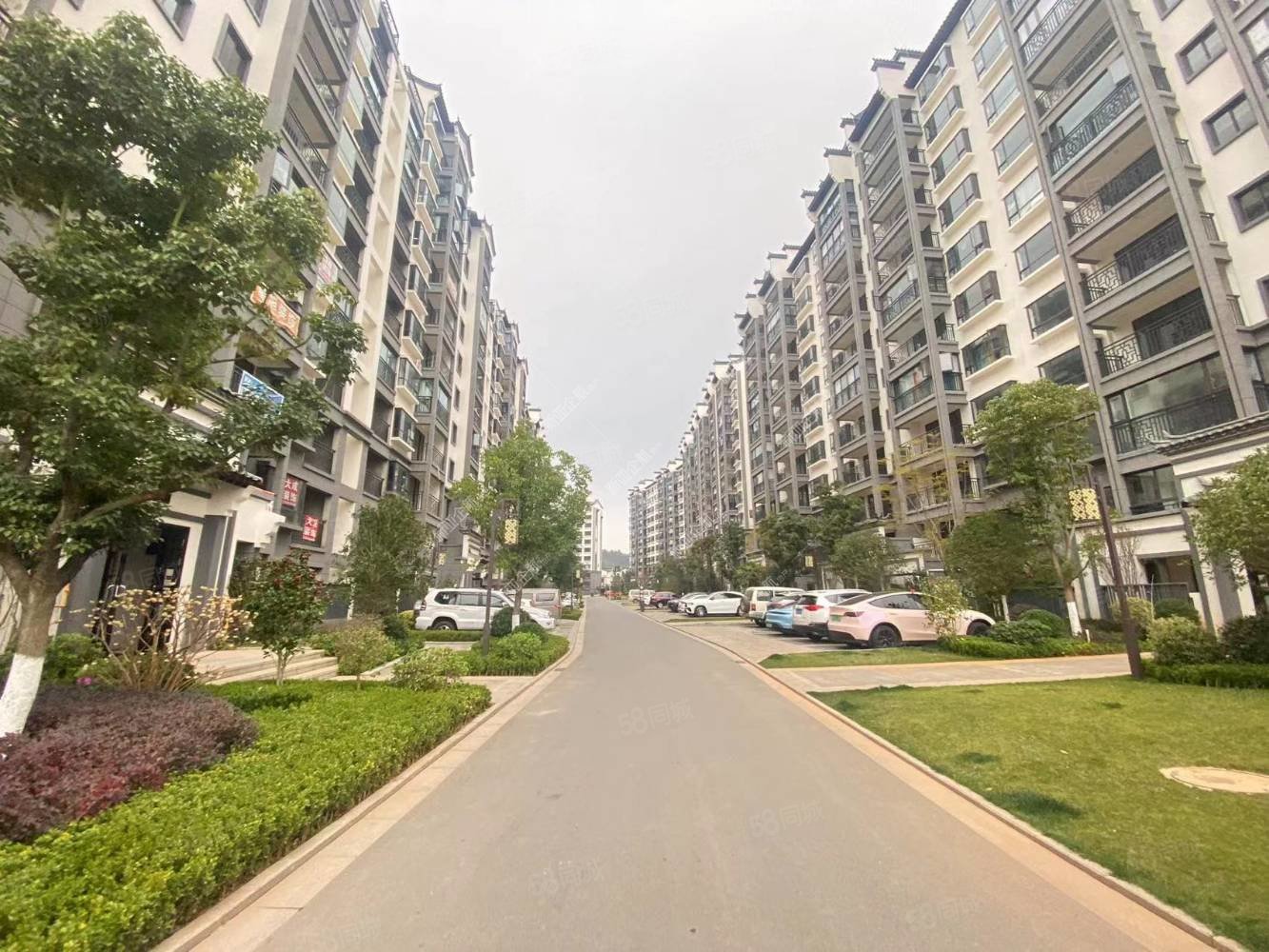 楚雄院子3室2厅1卫85㎡南北50万